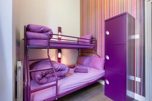 London Kensington Holland Park Hostel